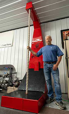 darrin-with-ultimate-rope-climber-red-small-photo
